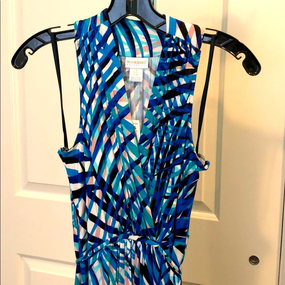 NWT Motherhood Maternity dress